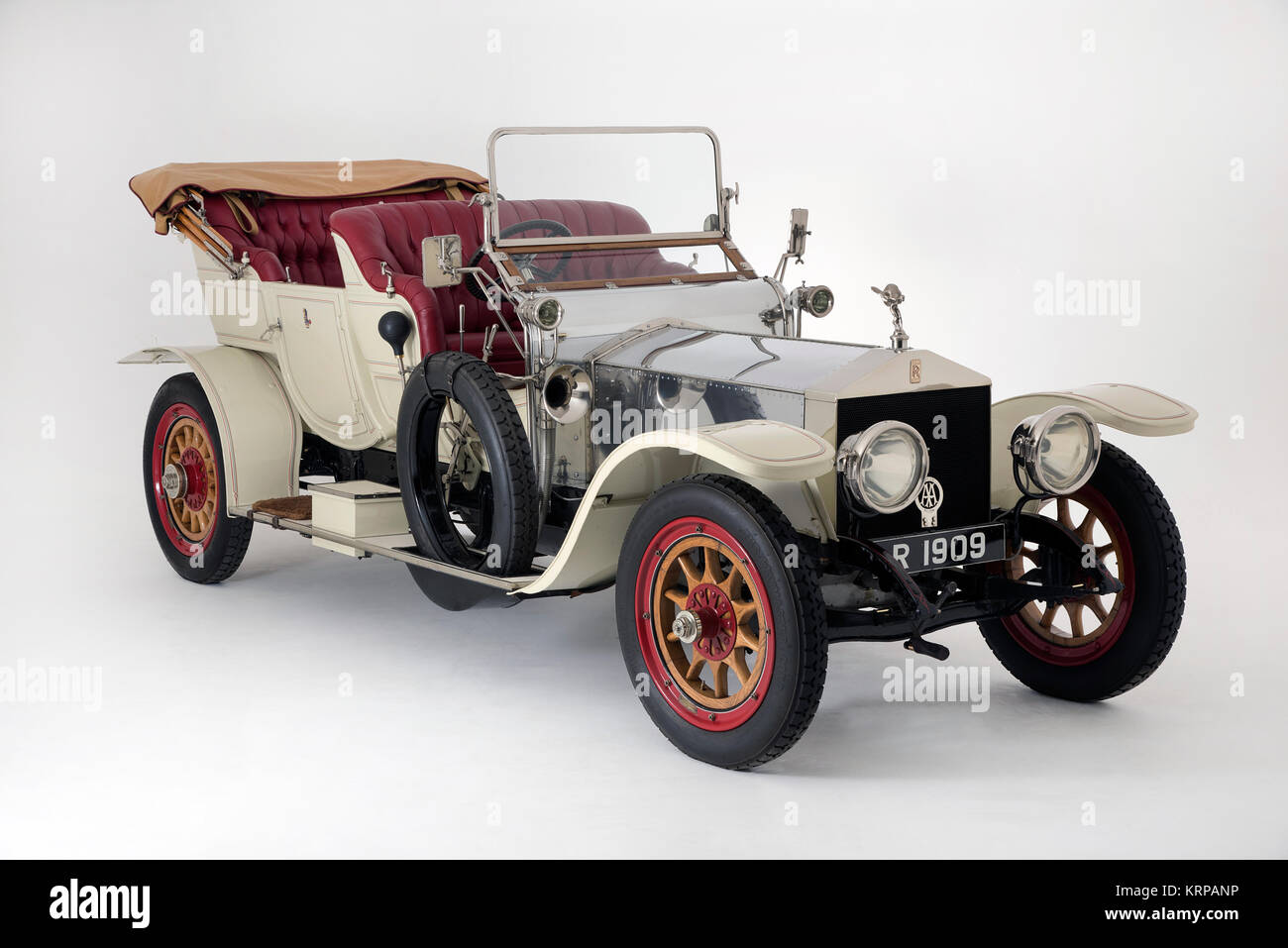 Rolls royce silver ghost vintage edwardian british luxury studio