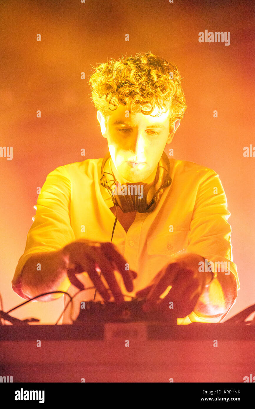 Jamie Xx The English Electronica Music Producer Dj And Remix Artist Performs A Live Show At