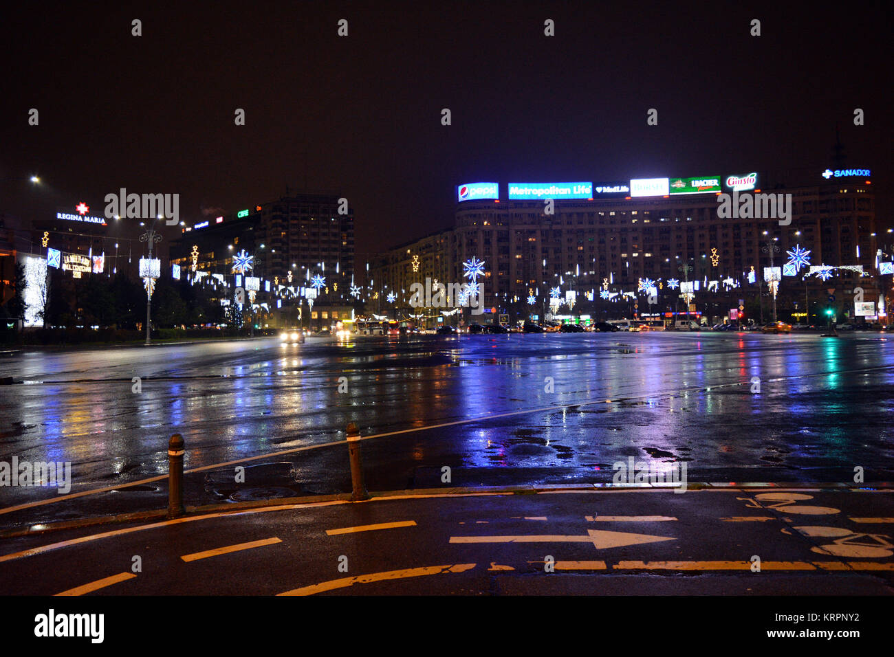 Piata victoriei bucharest romania hires stock photography and images