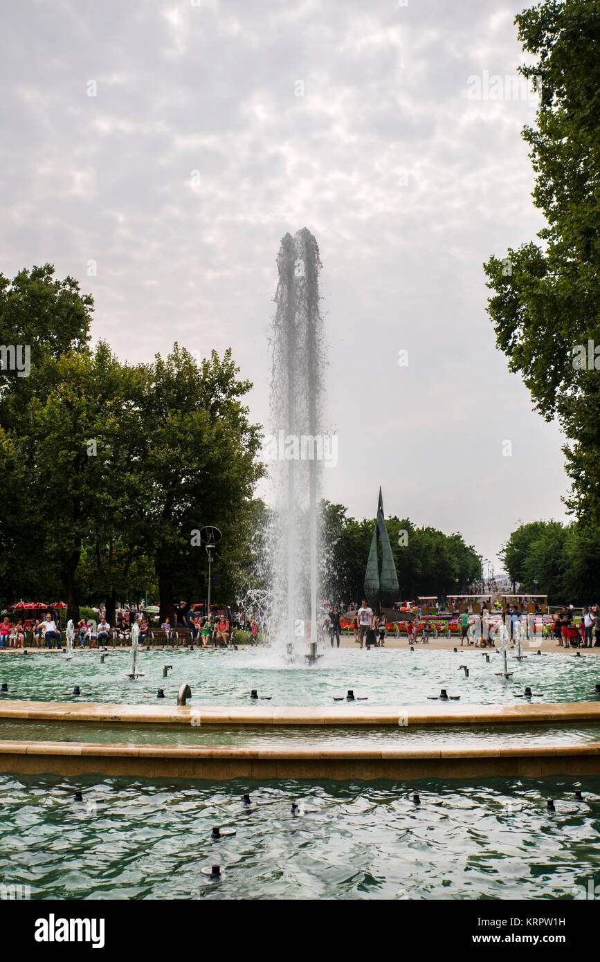 Water fountain, Margaret Island, Budapest Stock Photo Alamy