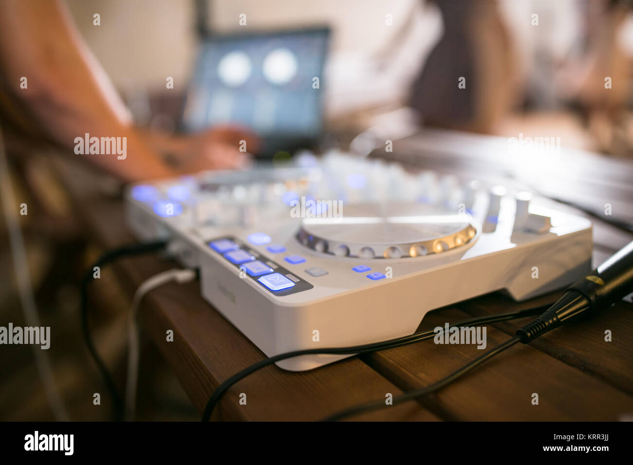 DJ CD player and mixer at wedding Stock Photo Alamy