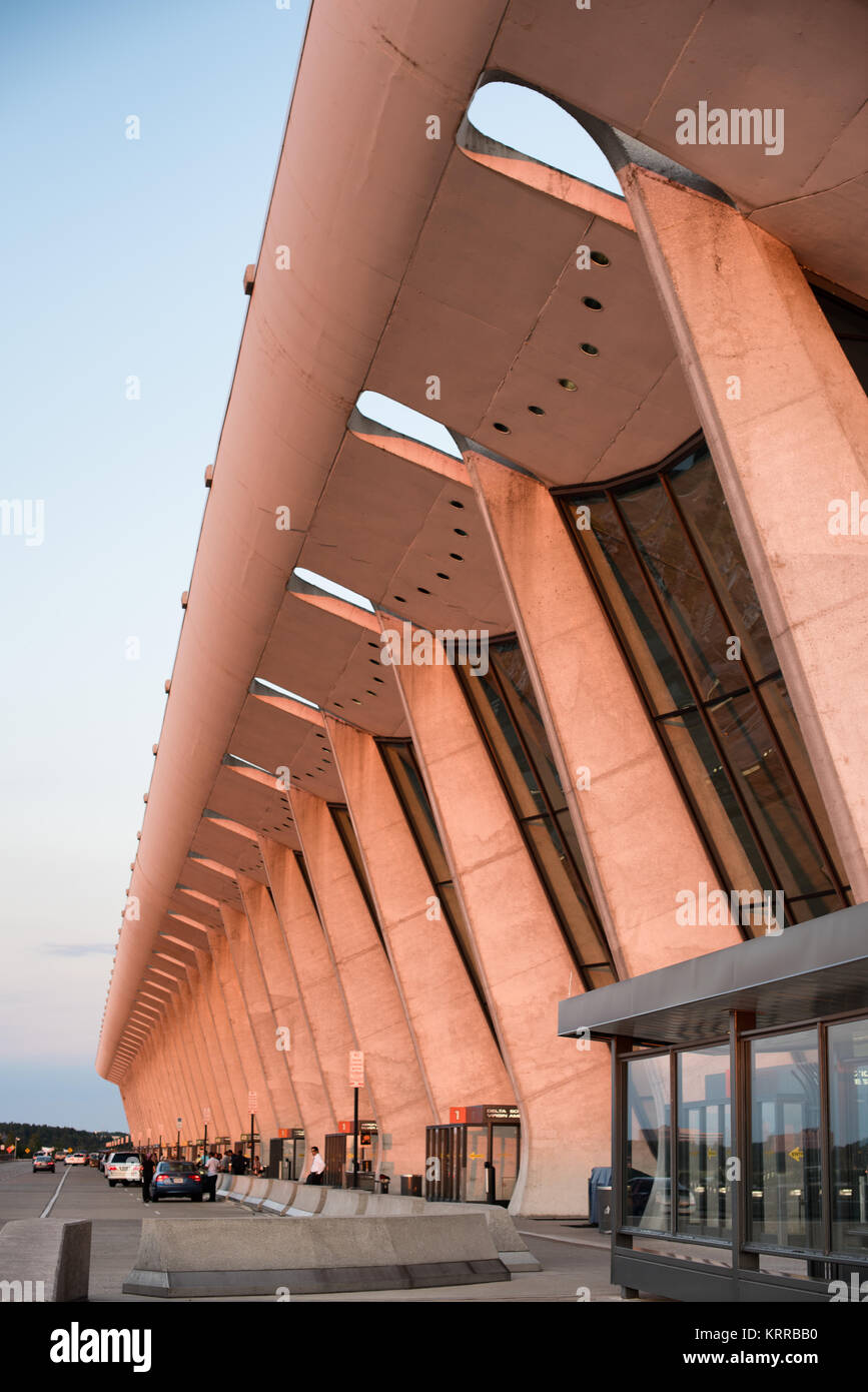Dulles international airport hires stock photography and images Alamy