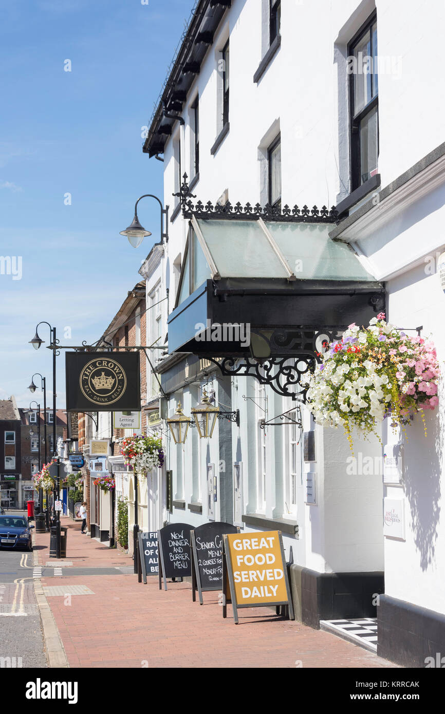 The crown hotel hires stock photography and images Alamy