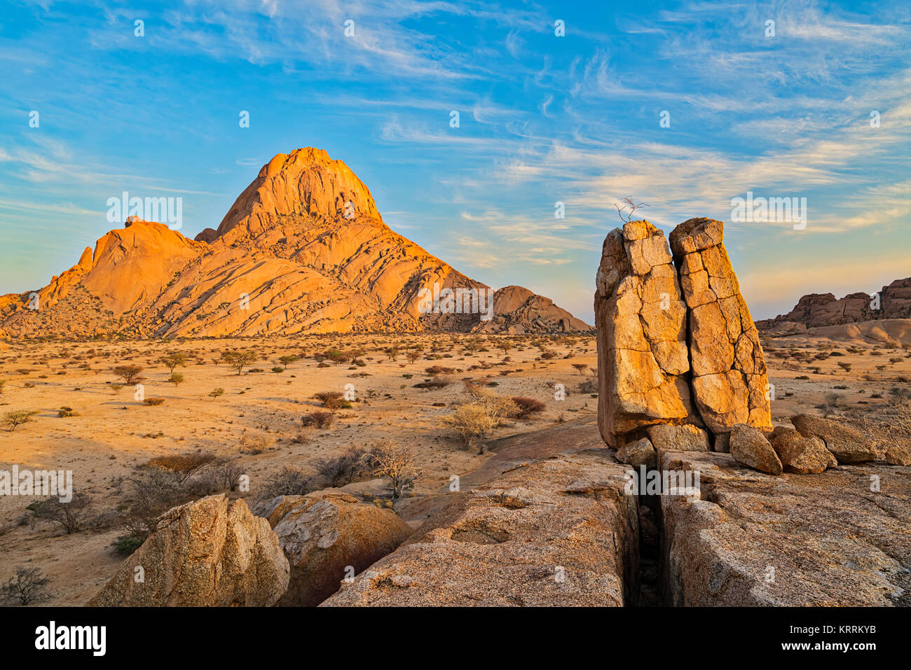 Highlights On Rocks First light on rocks hi-res stock photography and images - Alamy