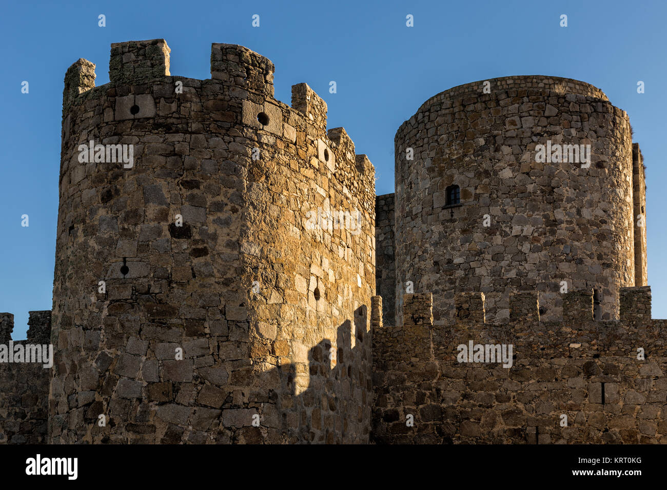 Towers and walls in the castle of Puente del Congosto. Spain. Stock Photo