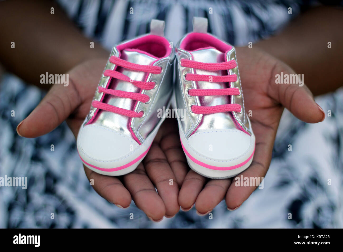 Pregnancy Announcement High Resolution Stock Photography and Images - Alamy