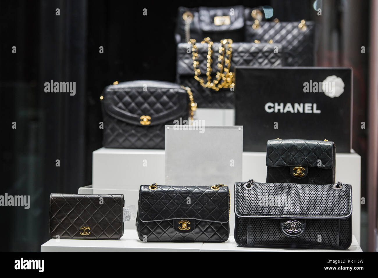 London, UK - February 19, 2017: Chanel purses in a store front in London  Stock Photo - Alamy