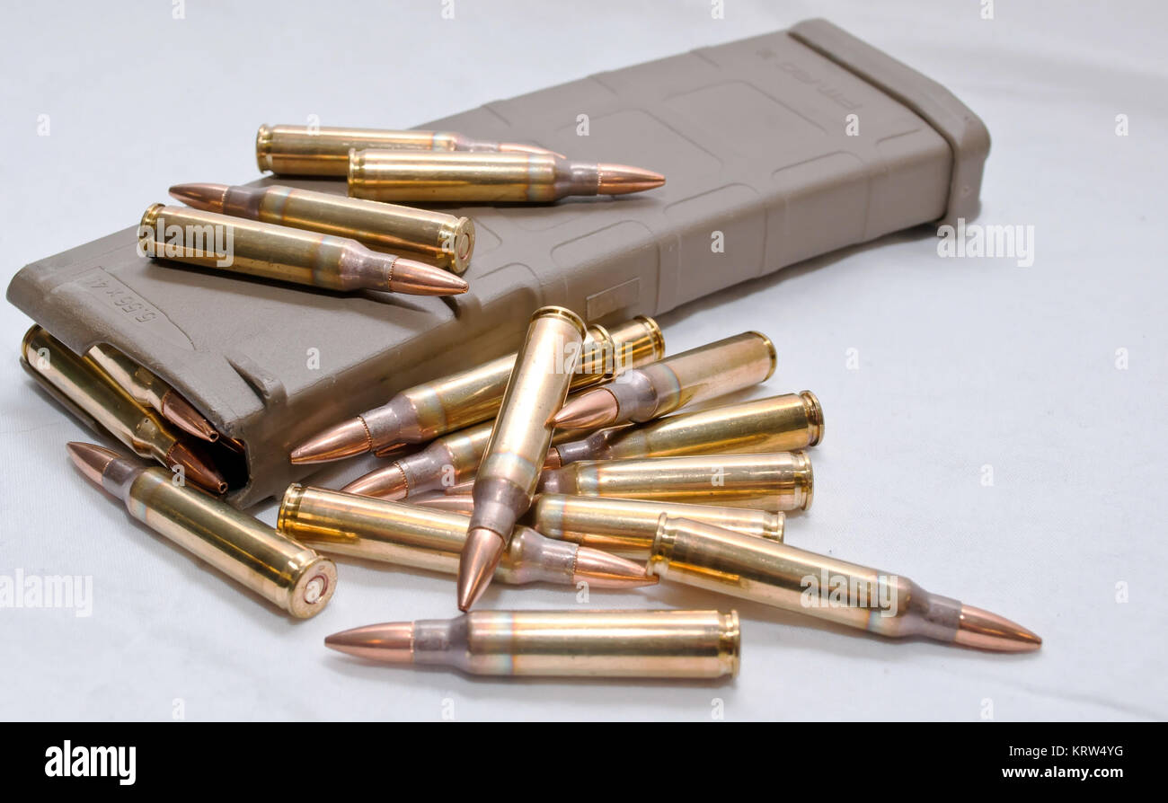 Loaded magazine hires stock photography and images Alamy