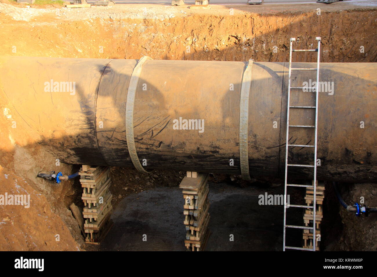 Exposed sewage pipe hi-res stock photography and images - Alamy