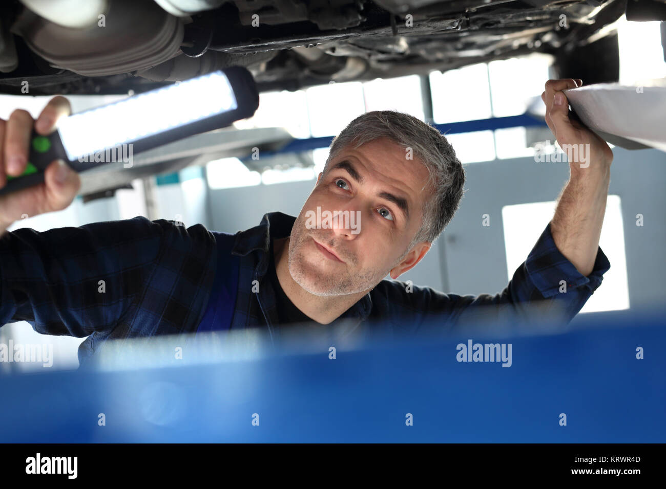vehicle inspection station,the car repaired Stock Photo Alamy