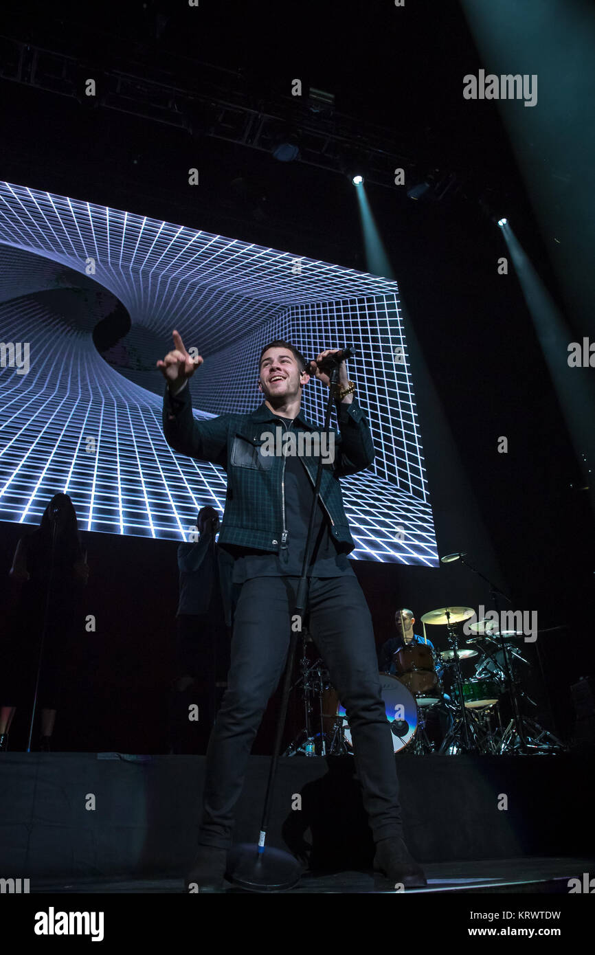 Nick Jonas performing at 93.3 FLZ's iHeartRadio Jingle Ball on December
