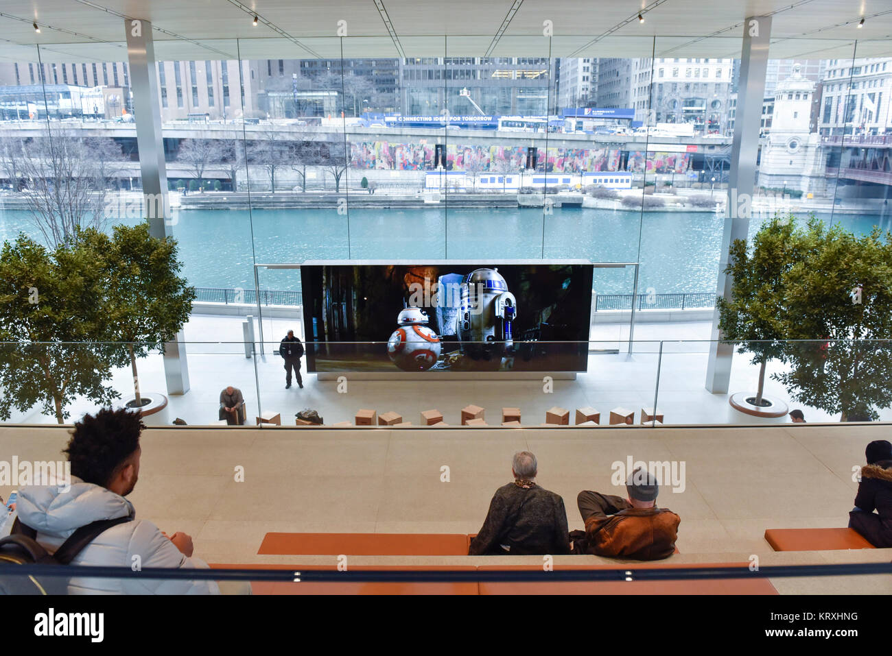 Apple Michigan Avenue opens tomorrow on Chicago's riverfront - Apple