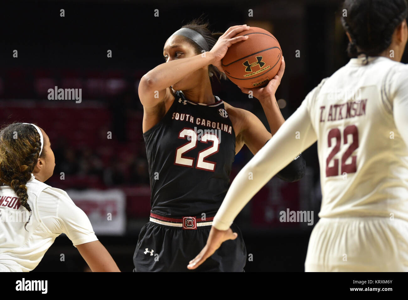 Philadelphia, Pennsylvania, USA. 21st Dec, 2017. South Carolina Gamecocks forward A'JA WILSON (22) looks over the defense during the women's basketball game being played at the Liacouras Center in Philadelphia. South Carolina beat Temple 87-60. Credit: Ken Inness/ZUMA Wire/Alamy Live News Stock Photo