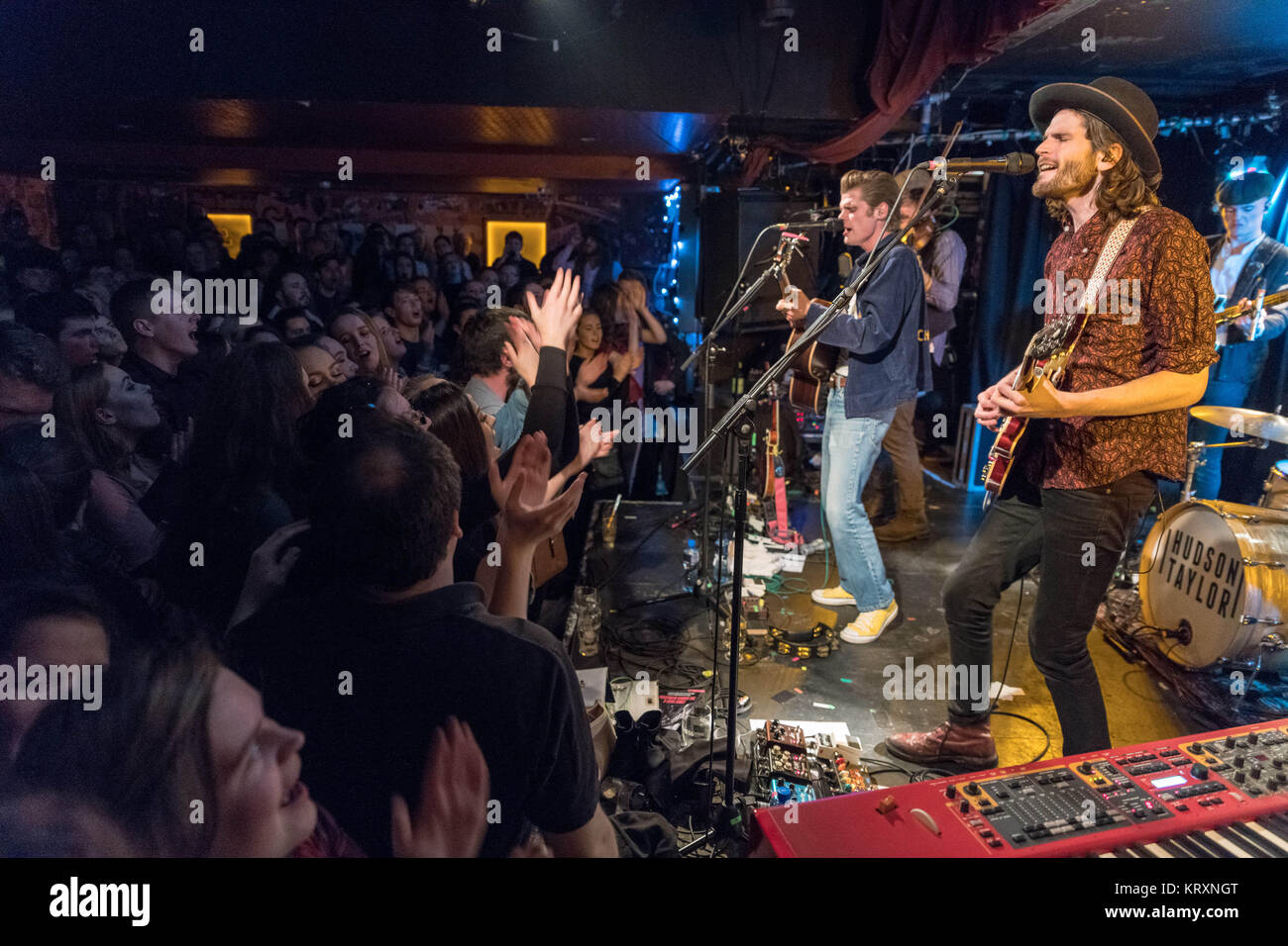 Dublin, Dublin, Ireland. 18th Dec, 2017. Irish Folk group, Hudson