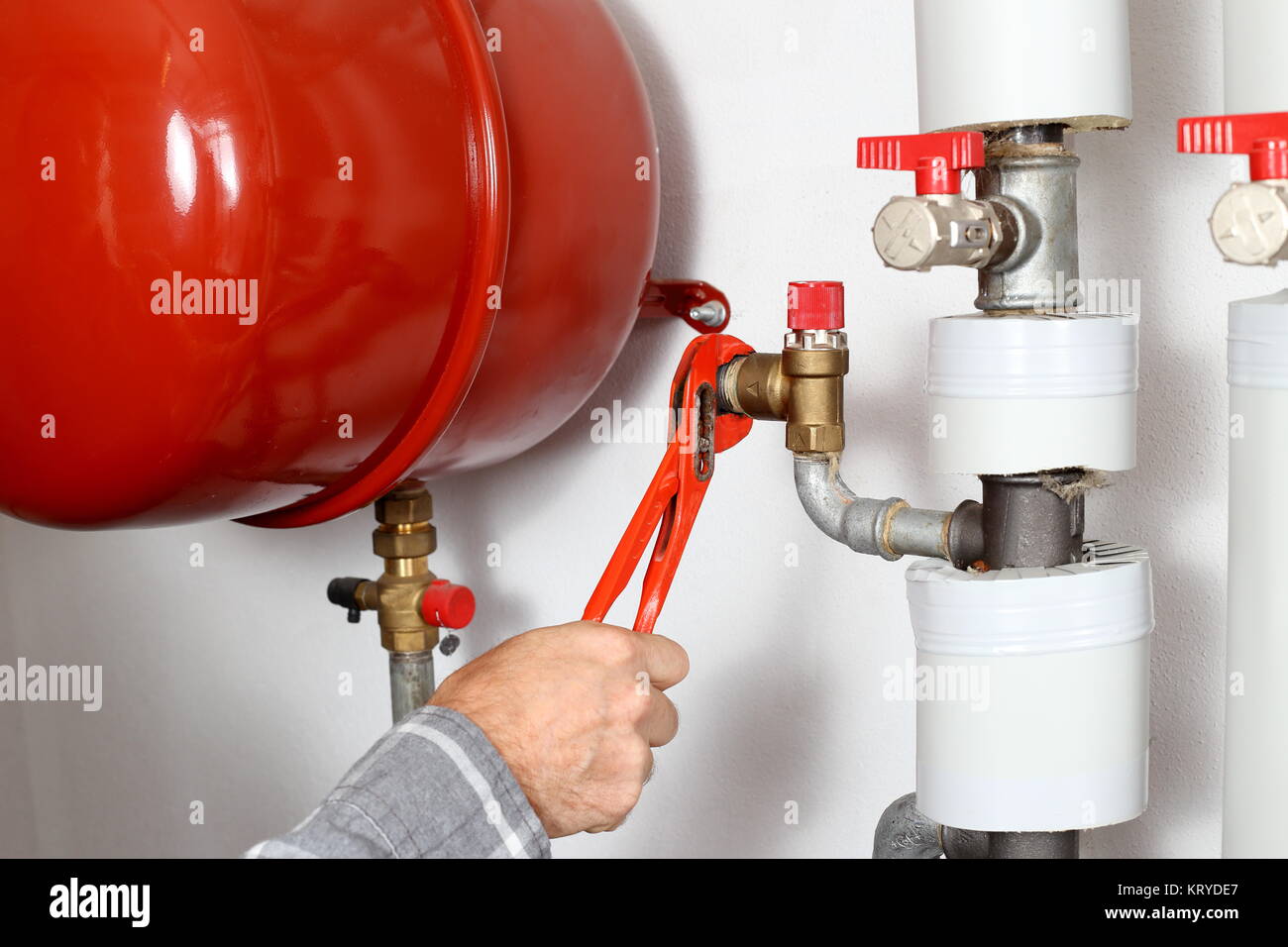 HOW MUCH DO SELF EMPLOYED HEATING ENGINEERS EARN visual data 5