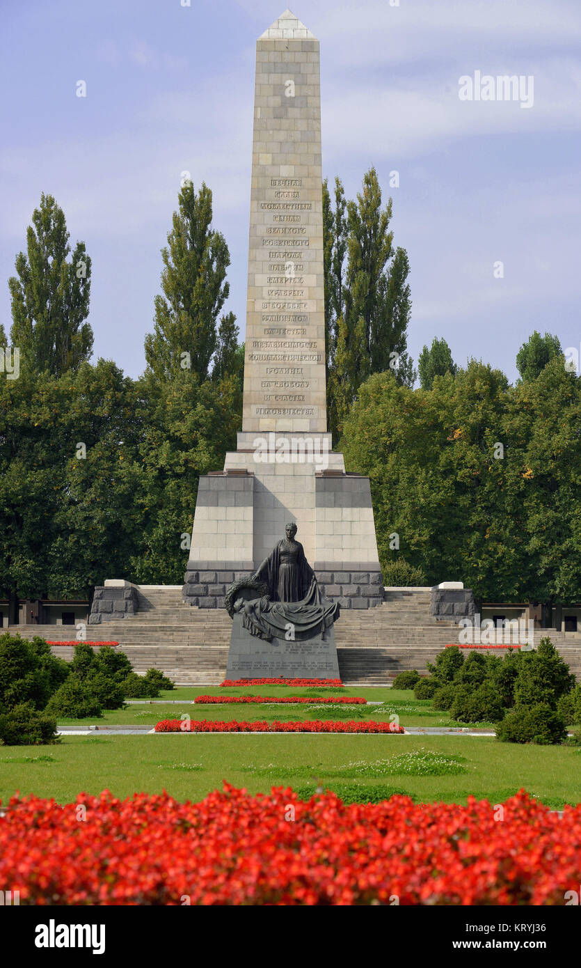 Soviet monument, Schoenholzer moor, Pankow, Berlin, Germany / Sch?nholzer, Sowjetisches Ehrenmal, Schoenholzer Heide, Deutschland / Schönholzer Stock Photo