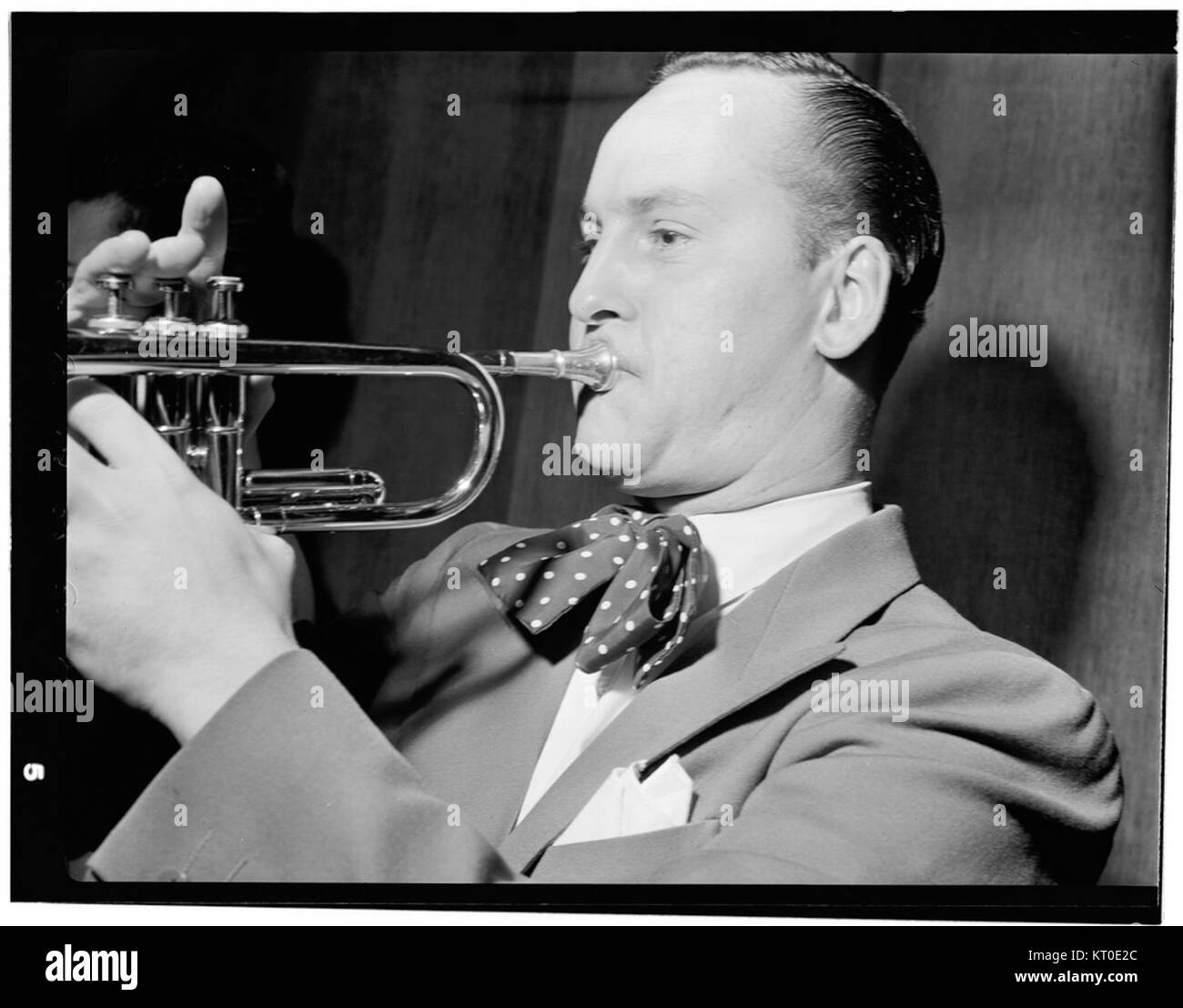 (Stan Kenton Orchestra, 1947 or 1948) (5061893133 Stock Photo Alamy