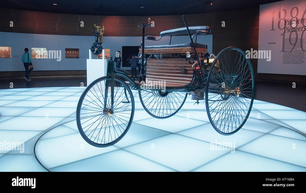 1886 Benz Patent-Motorwagen (Benz patent motor car). It is widely regarded as the world's first automobile. Stock Photo