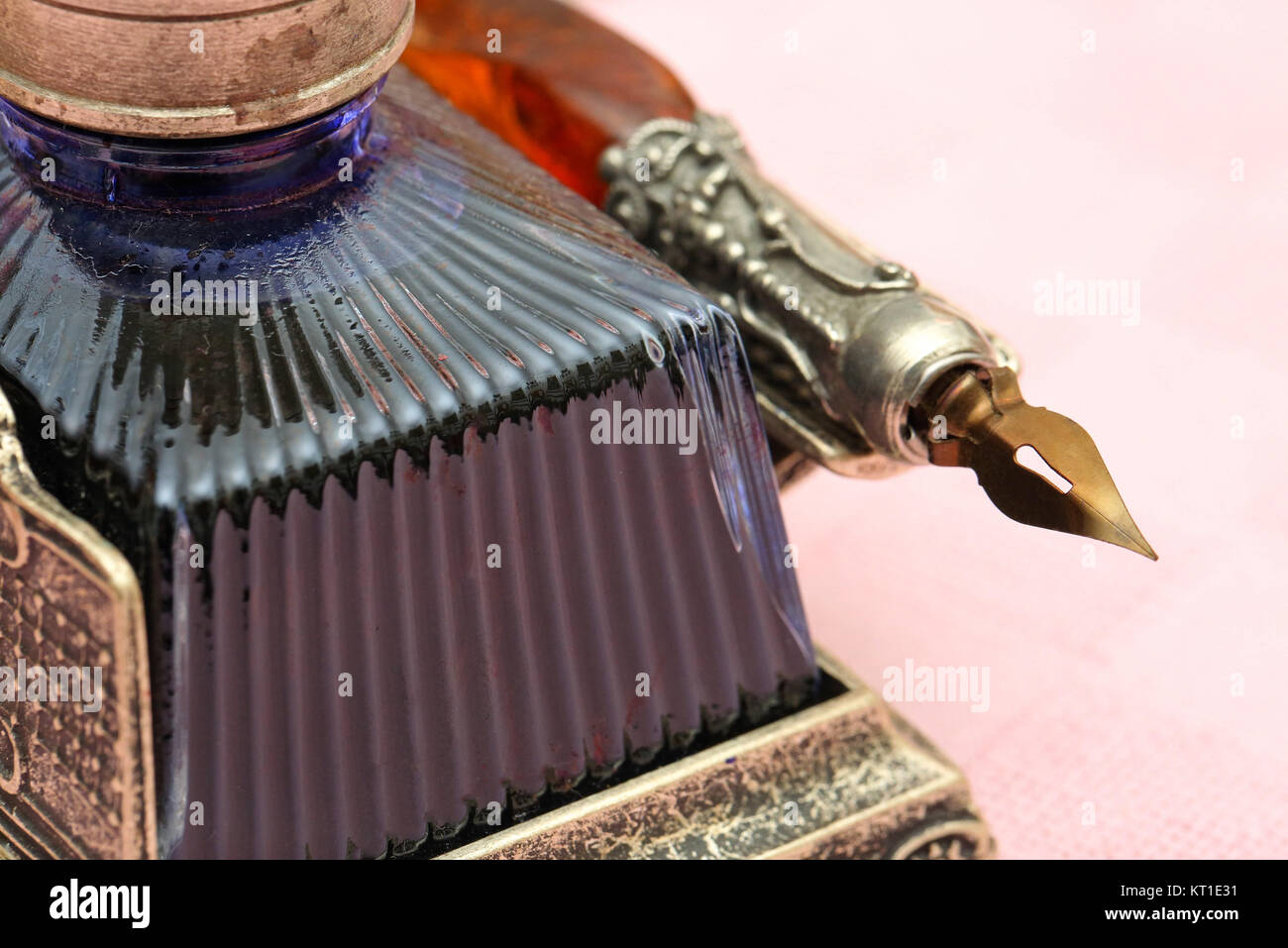 nib with ink pen Stock Photo Alamy