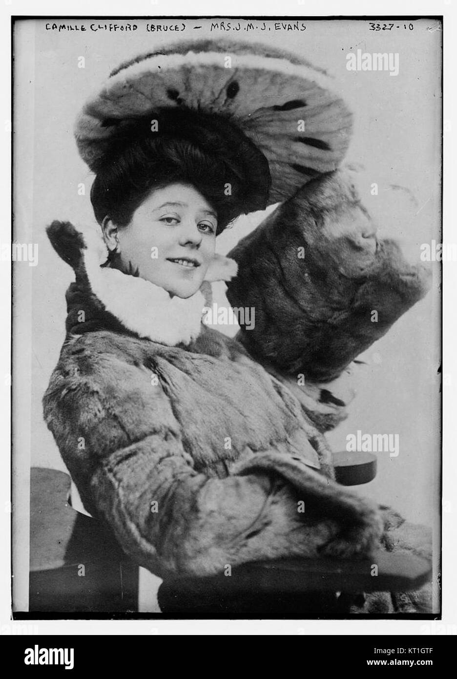 Camille Clifford (Bruce) -- Mrs. J.M. J.Evans Stock Photo