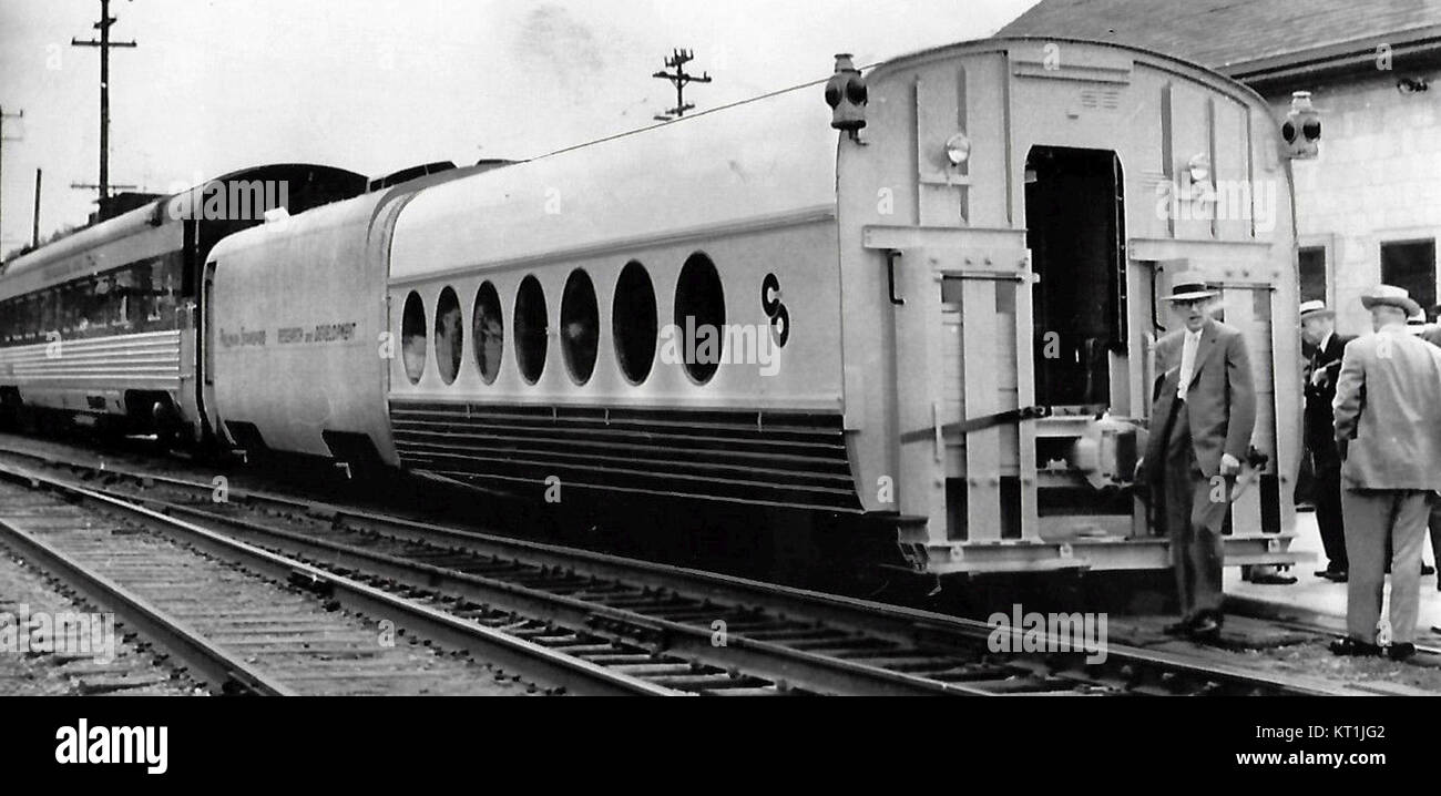 Chesapeake & Ohio special design car 1952 Stock Photo Alamy