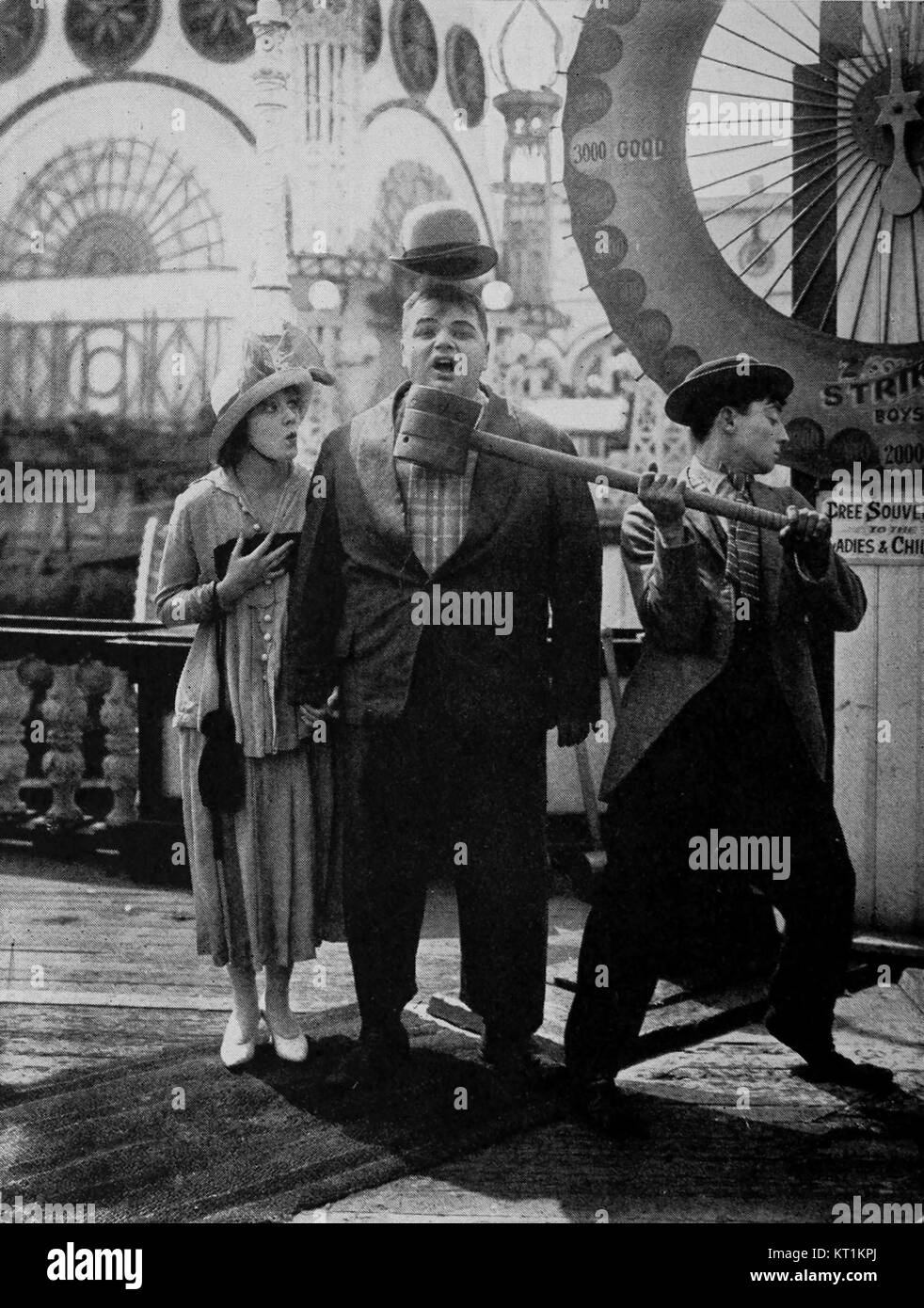 Vintage photo of coney island hi-res stock photography and images - Alamy