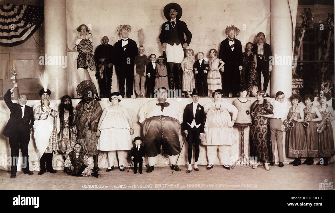 Edward J. Kelty Barnett Bros. Three Ring Circus SideshowArt Blart _ art and  cultural memory archive, image size:1300x826