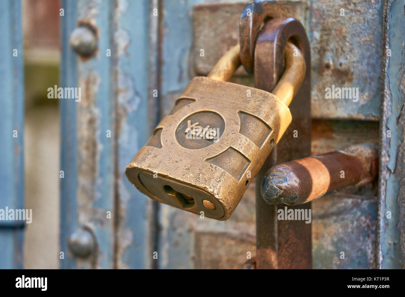 Yale padlock hi-res stock photography and images - Alamy