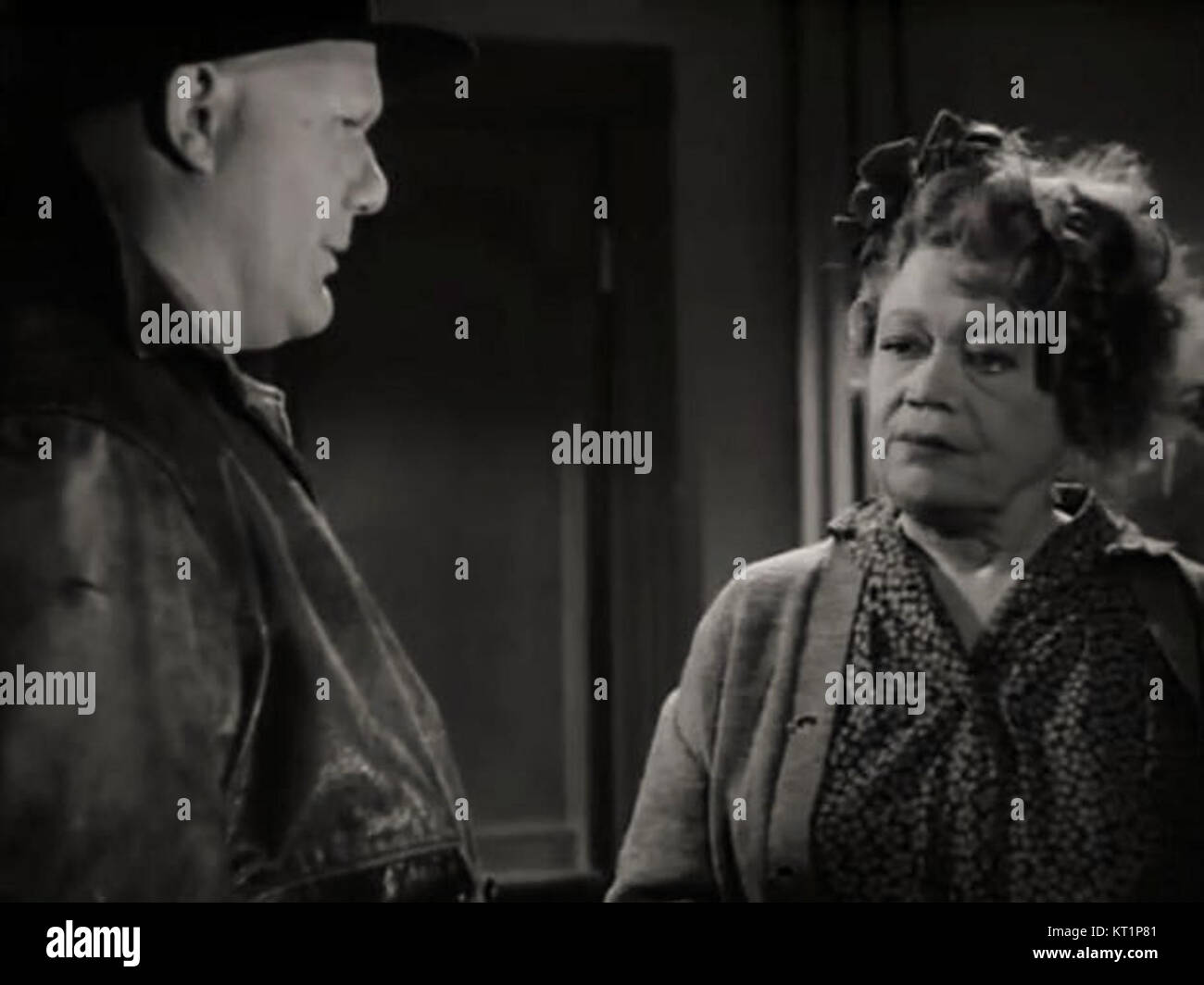 Dick Tracy vs. Cueball (1946) 4 Stock Photo Alamy