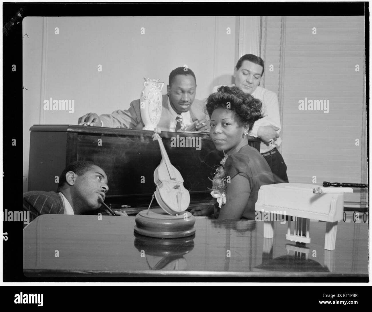 Dizzy Gillespie, Tadd Dameron, Mary Lou Williams, and Jack Teagarden, Mary Lou Williams' apartment, New York, N.Y., ca. Aug. 1947 (William P. Gottlieb 15931) Stock Photo