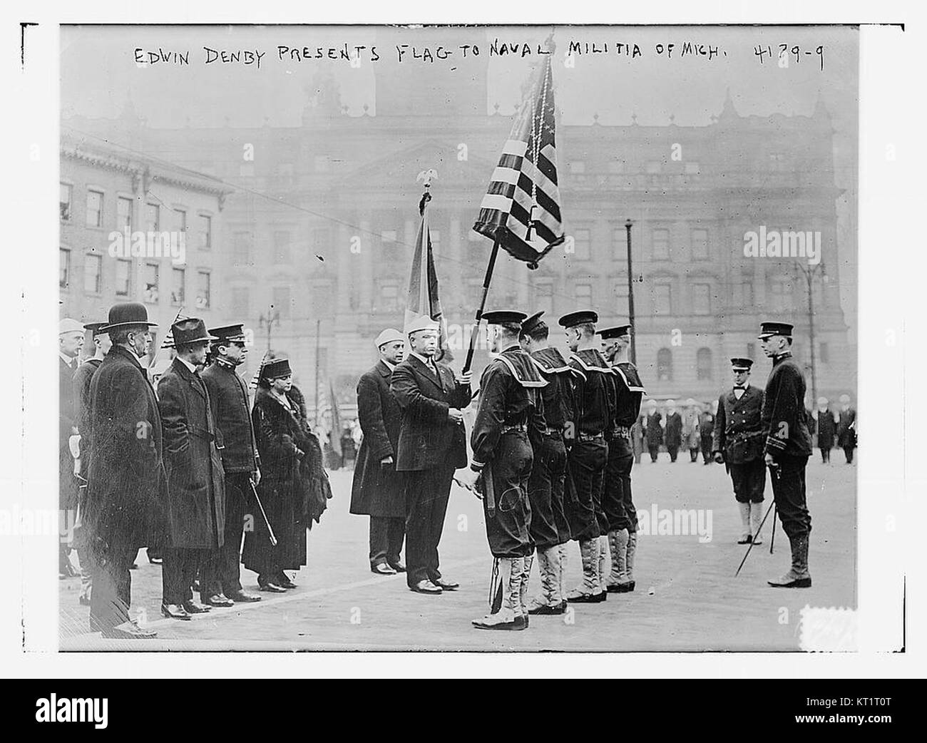 Edwin Denby presents flag to naval militia of Michigan Stock Photo - Alamy