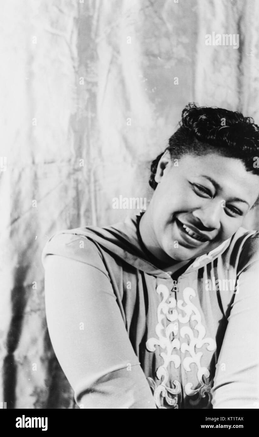 Ella Fitzgerald, an iconic American jazz singer, is known for her ...