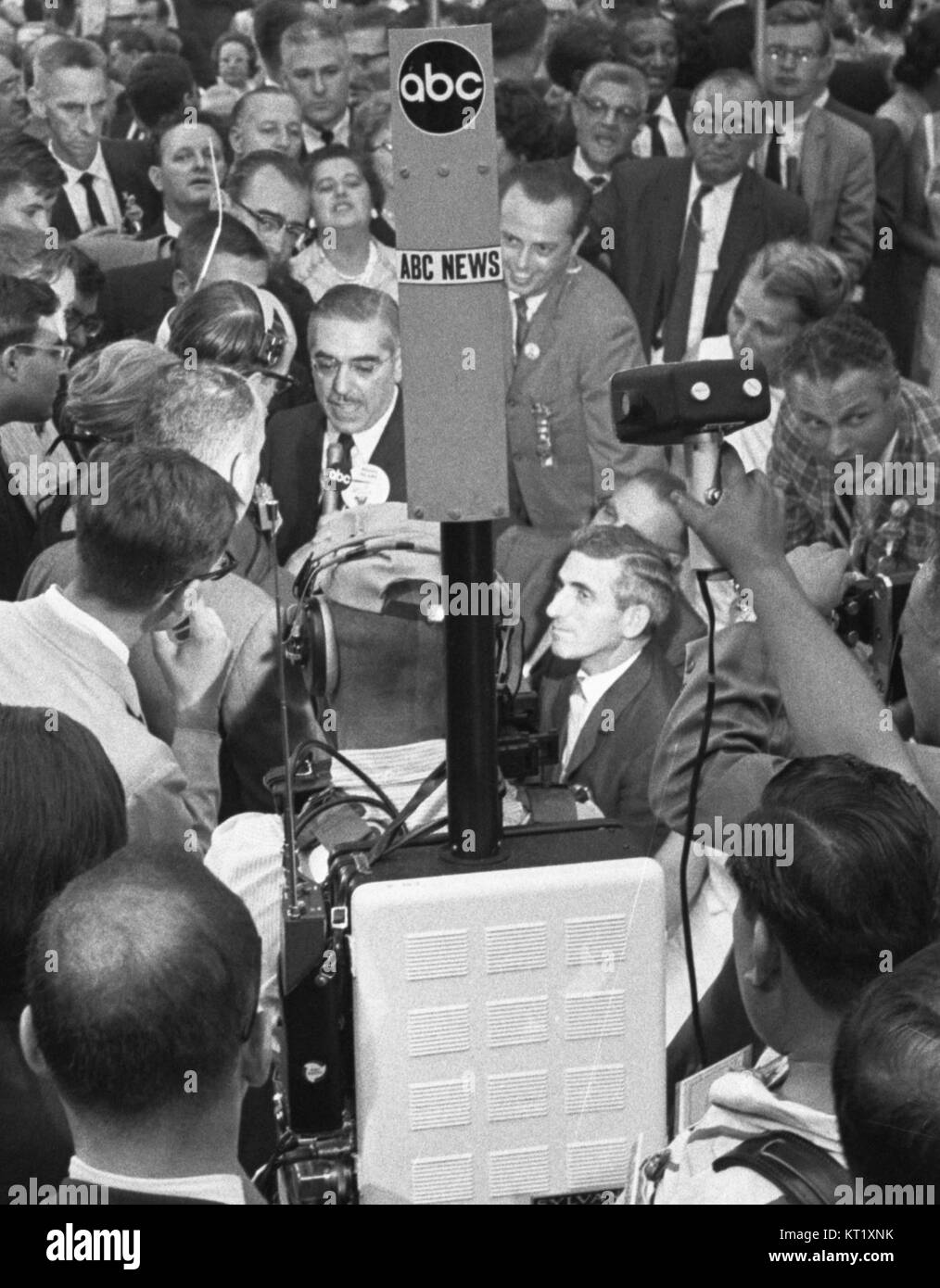 ABC television m crew on floor of 1964 DNC (1) Stock Photo