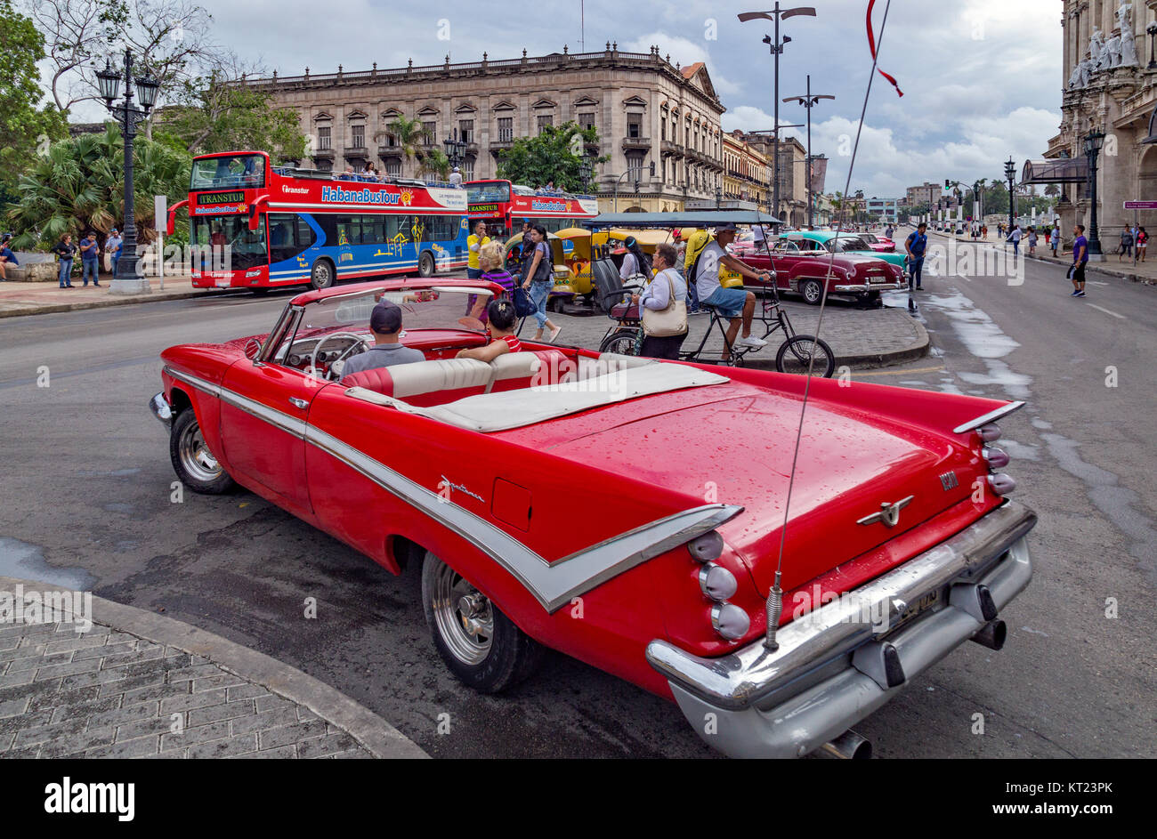 Classic Taxi car at the 'Parque Central' (Central Park). La Habana vieja. Cuba Stock Photo
