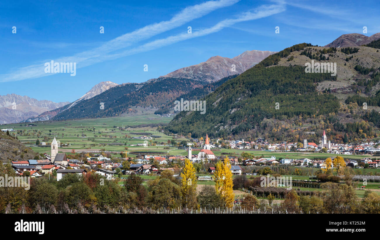 The village of Glurns, Glorenza in South Tyrol, Italy, Europe. Stock Photo