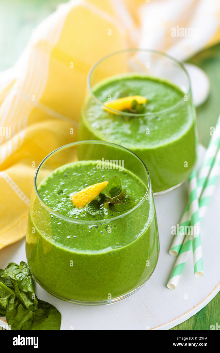 Spinach smoothie with mint Stock Photo Alamy