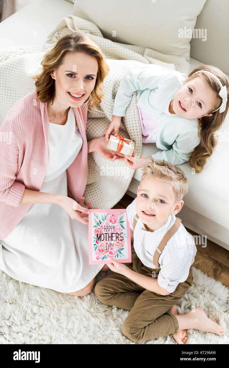 Mother with children on Mothers Day Stock Photo - Alamy