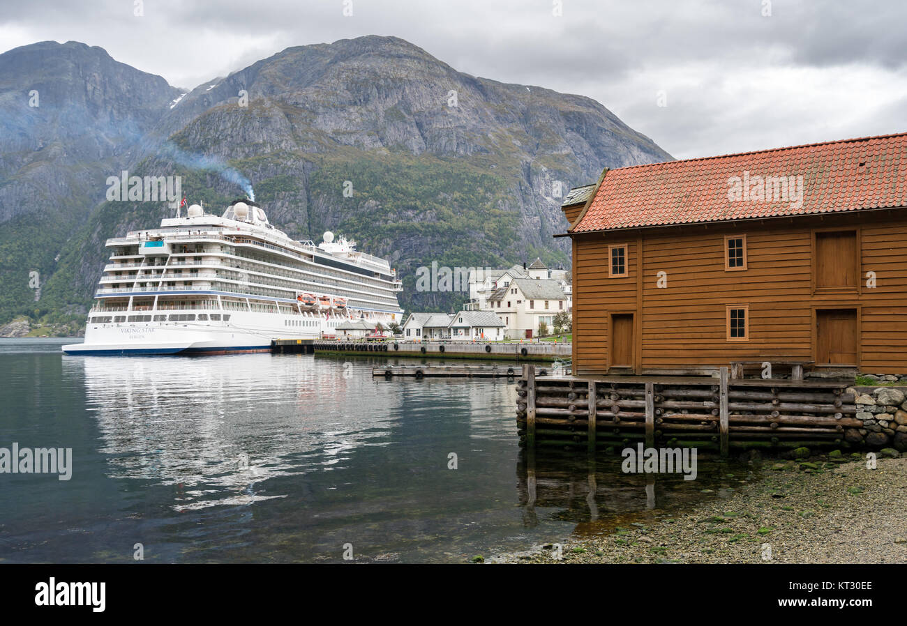 Viking Star cruise ship docked in Eidfjord Norway Stock Photo