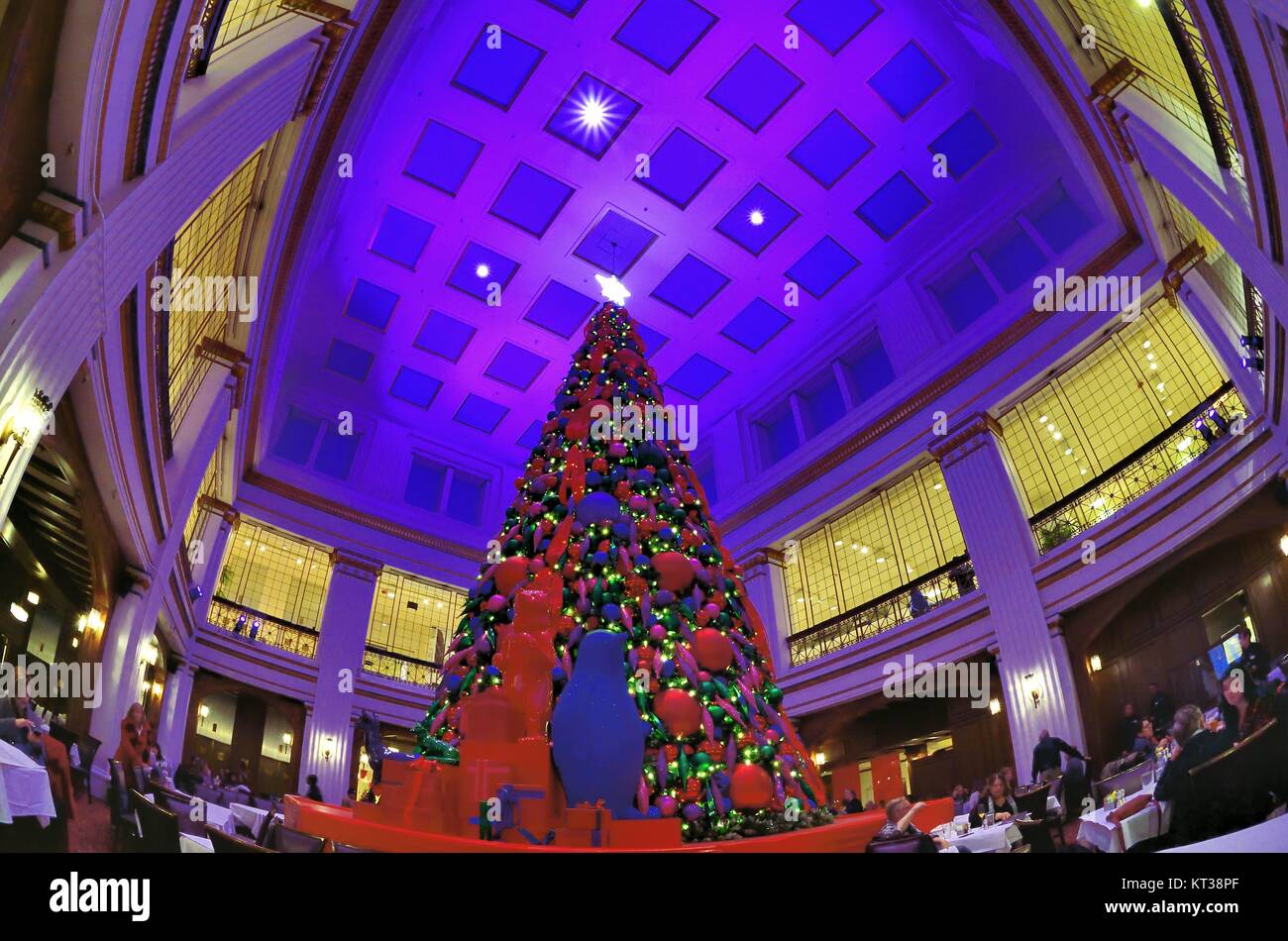 Marshall field's christmas hires stock photography and images Alamy