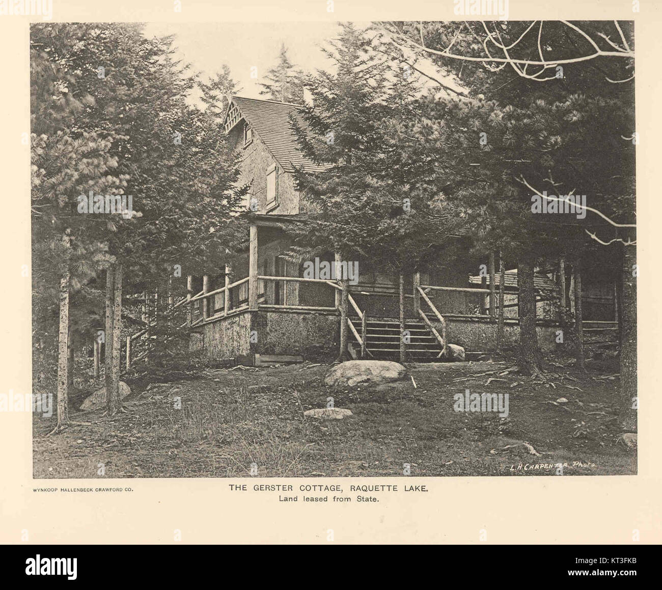 43064 Gerster Cottage, Raquette Lake Land Leased from State Stock Photo
