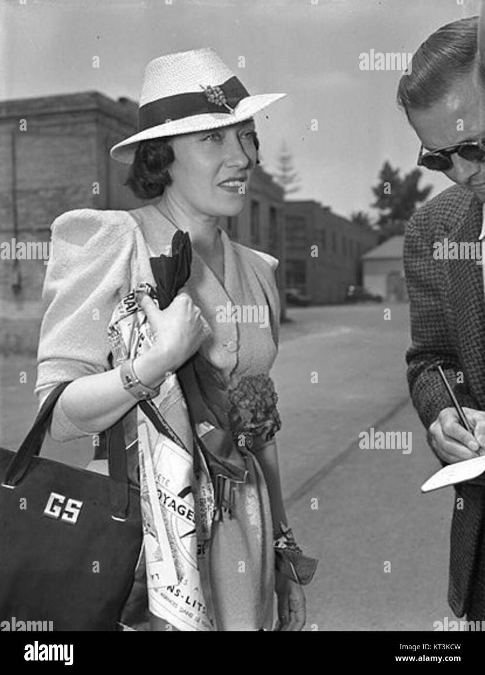 Gloria Swanson in Los Angeles Calif 1937 Stock Photo - Alamy