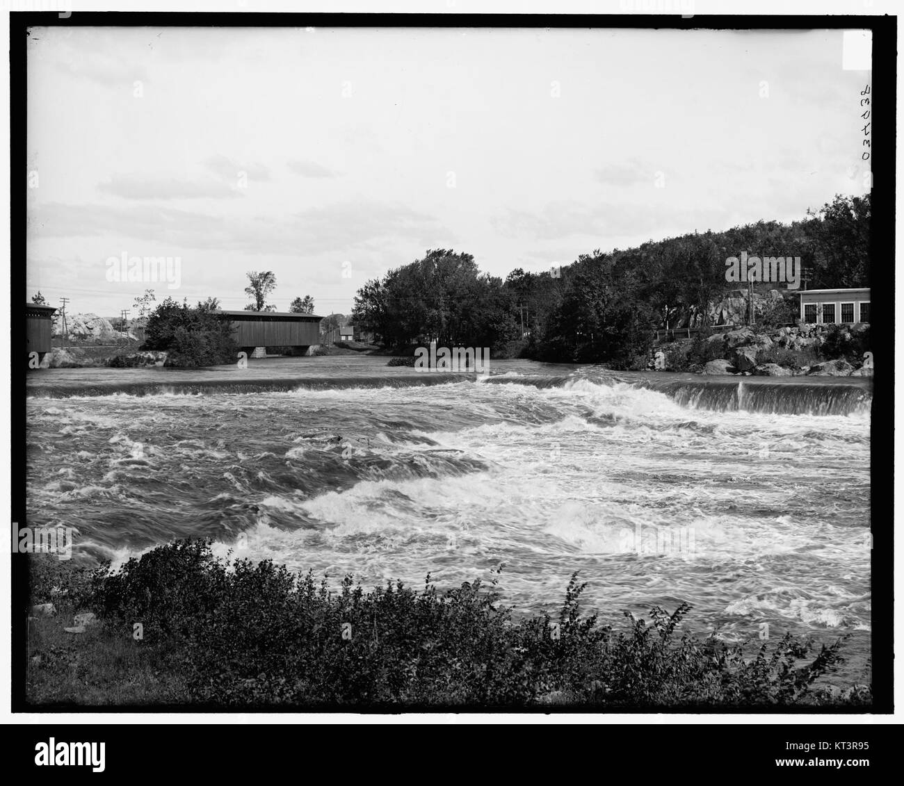 Hooksett Falls and bridges, early 20th century Stock Photo Alamy