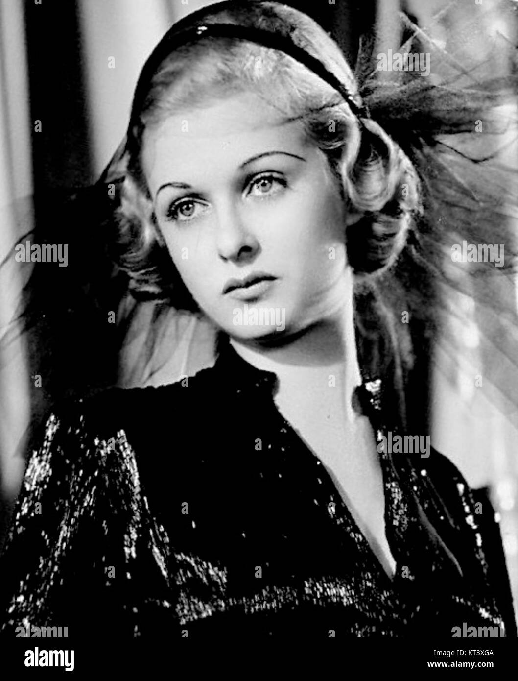 Joan Bennett 1938 Stock Photo - Alamy