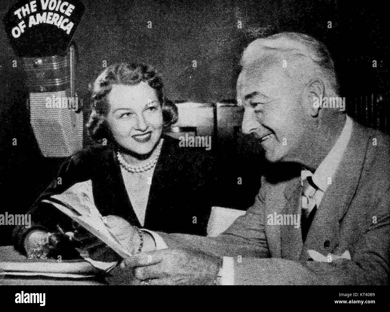 Jo Stafford and William Boyd appear in a 1951 broadcast of Voice of America, reflecting their contributions to American radio and entertainment in the early 1950s. Stock Photo