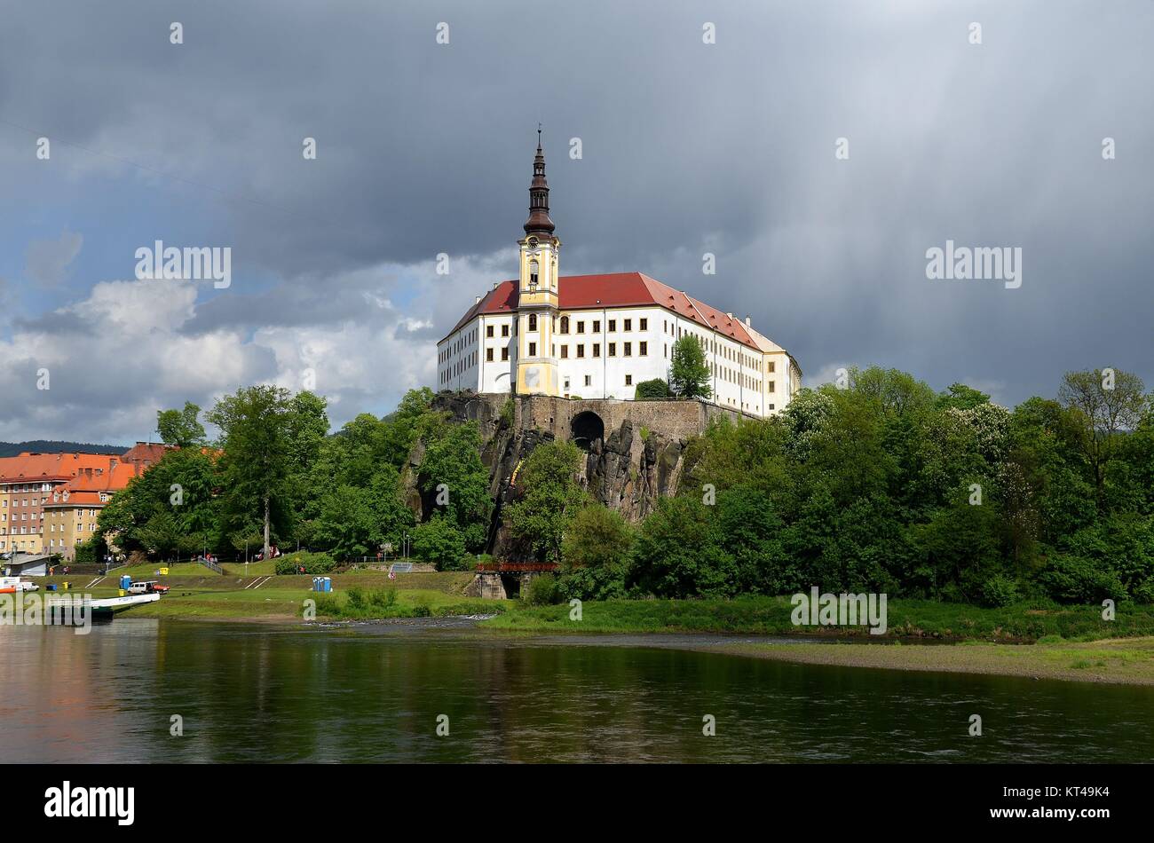 Děčín (Tetschen) at the river Labe (Elbe) in the Czech Republic: The Castle above the river Stock Photo