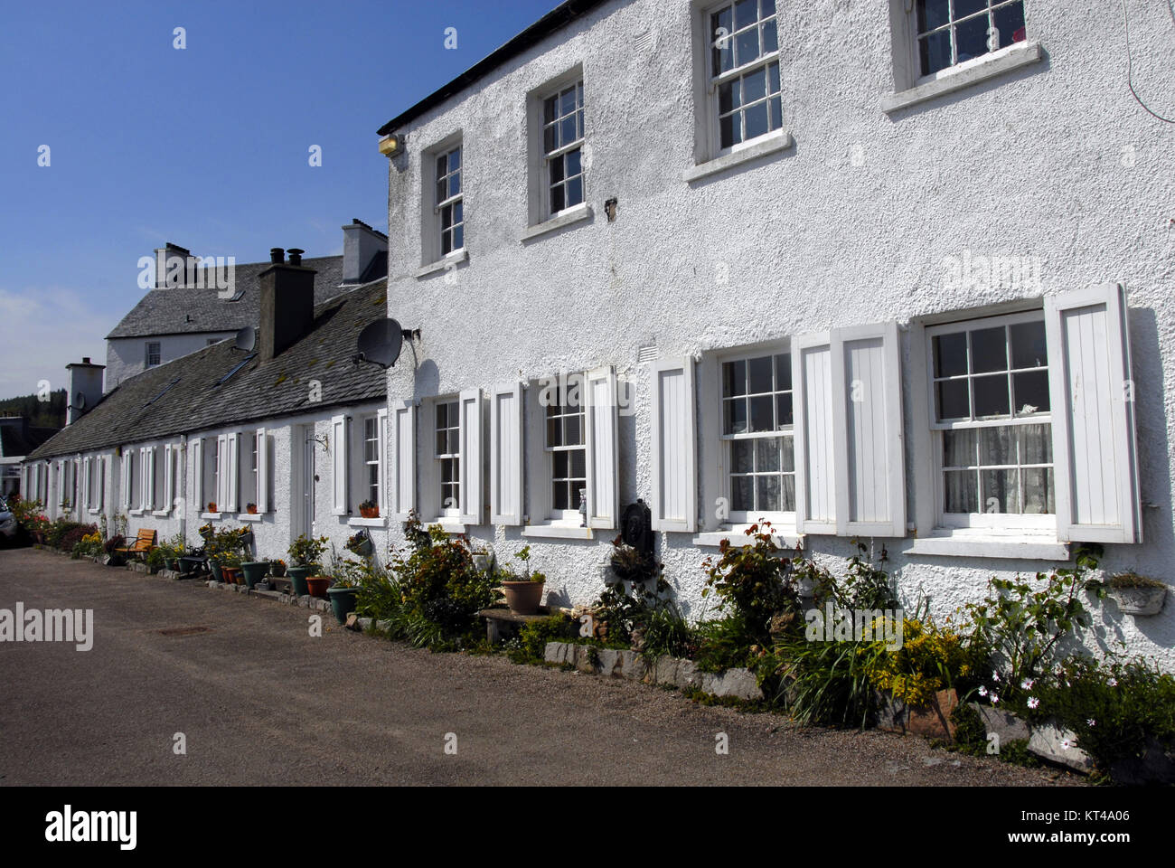 Row of white-painted dwellings, Inveraray, Argyll & Bute, Scotland Stock Photo