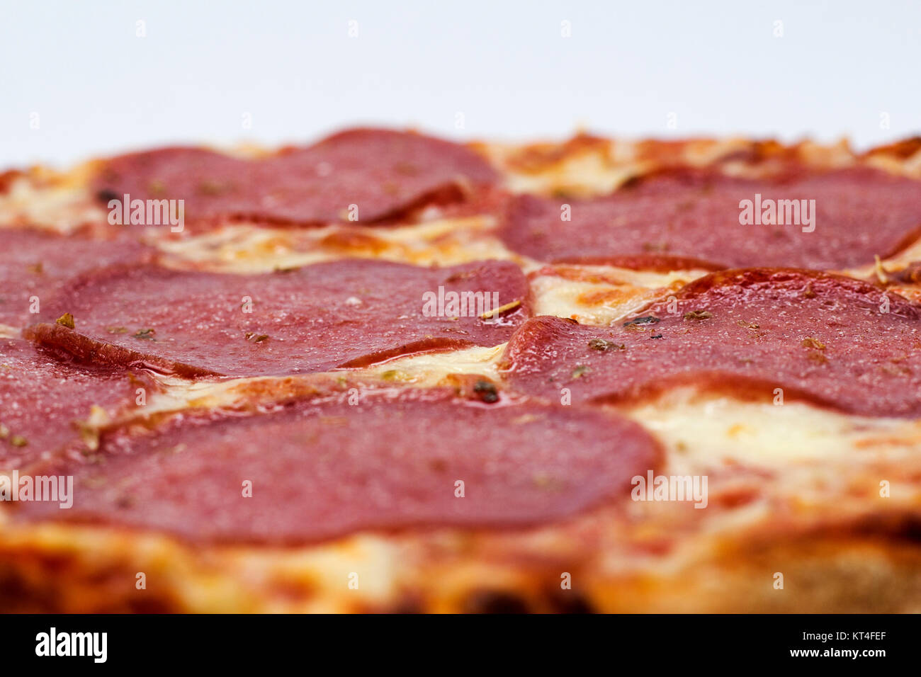 Nahansicht Pizza Salami Stock Photo