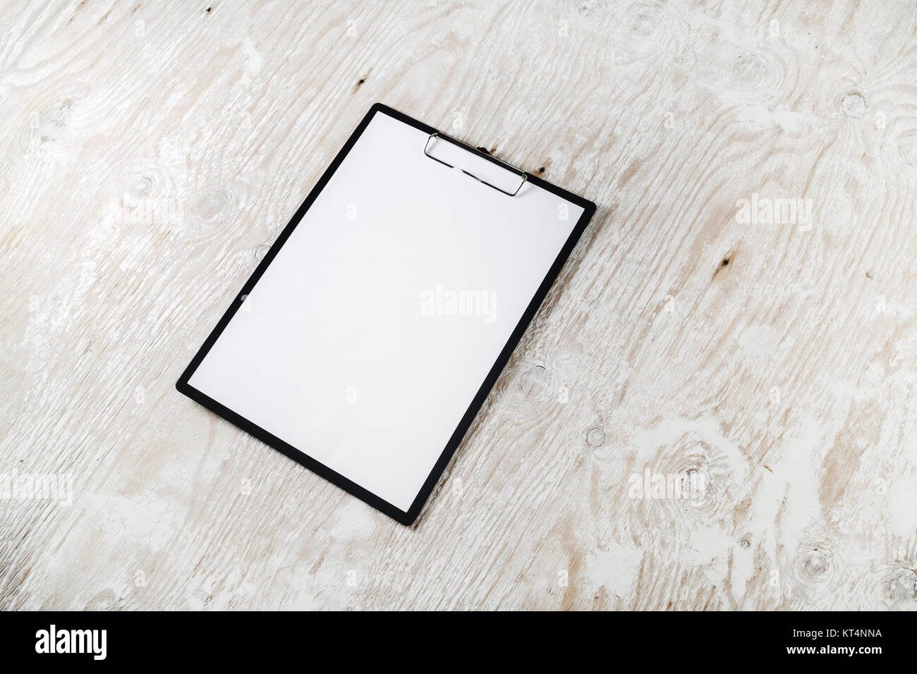 Clipboard with blank paper Stock Photo Alamy