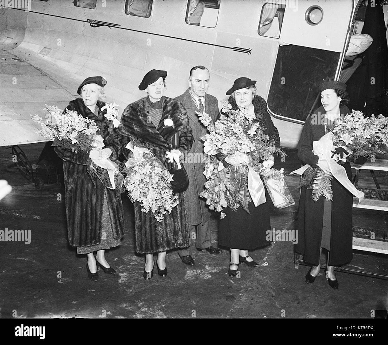 The Image Commemorates Mrs Woodrow Wilson S First Airplane Flight