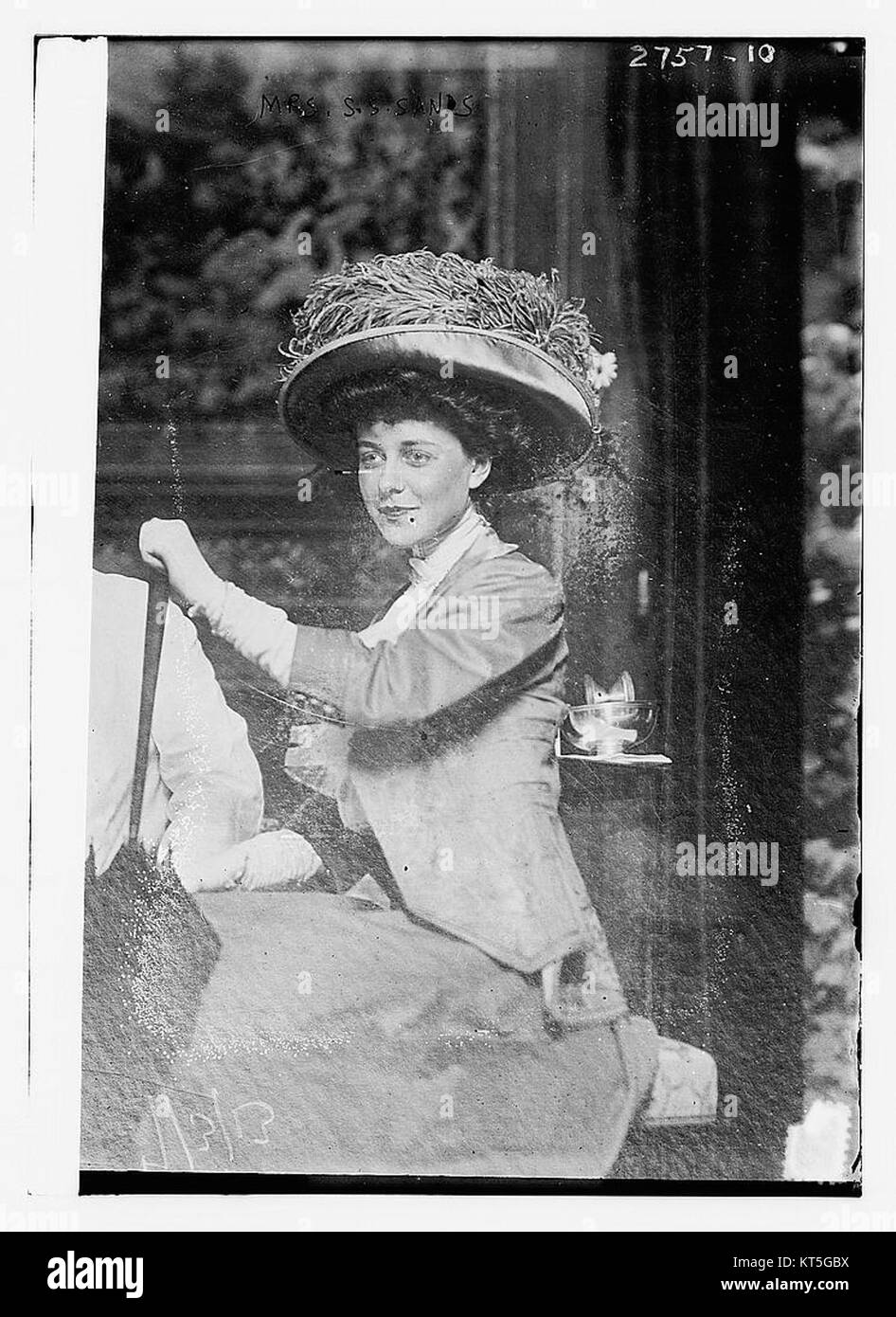 System identifier image Black and White Stock Photos & Images - Alamy